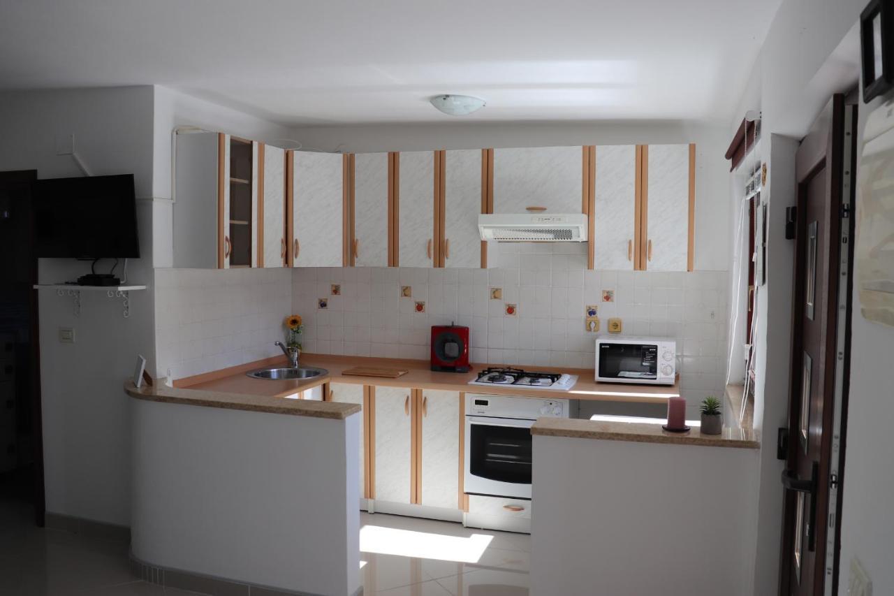 An Amazing Studio Apartment Premantura Buitenkant foto